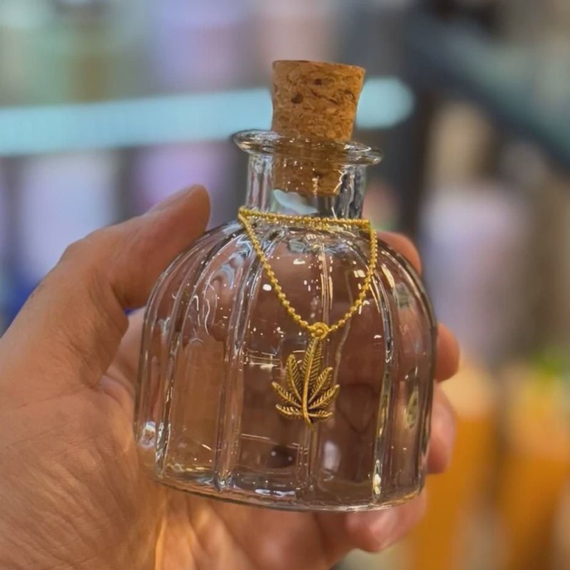 جا زعفران شیشه ای درب چوب پنبه ای باتیس